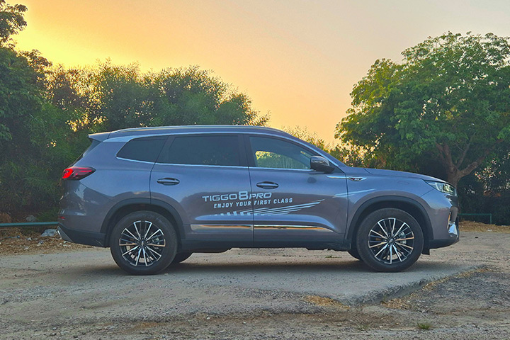 צ'רי טיגו 8 פרו - מבט צד