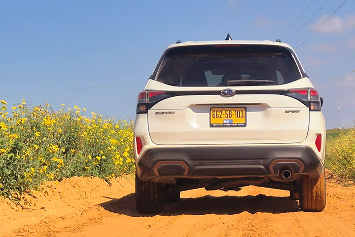 סובארו פורסטר החדש - מבט אחורי