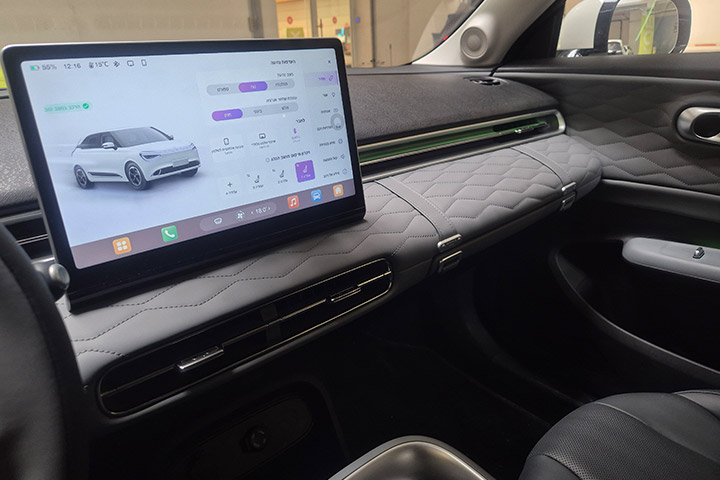 פנים הרכב - Dongfeng Box דונגפנג בוקס