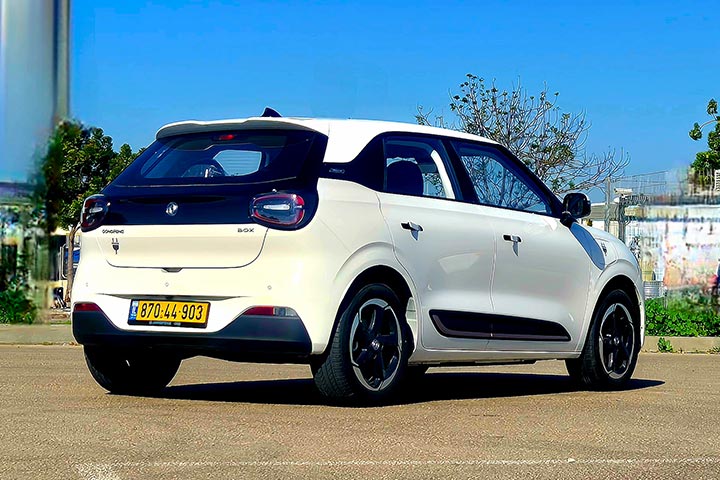 במבחן דרכים Dongfeng Box דונגפנג בוקס