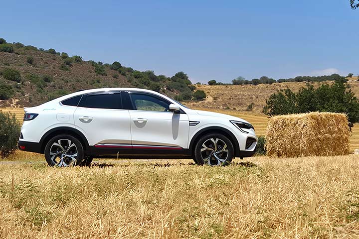 cardate - מבט צד- E-TECH Hybrid רנו ארקנה