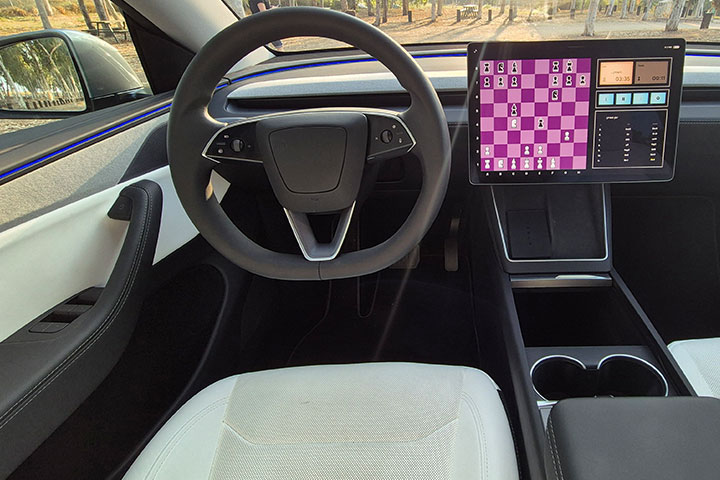 car date - החדשה - פנים הרכב Y טסלה מודל