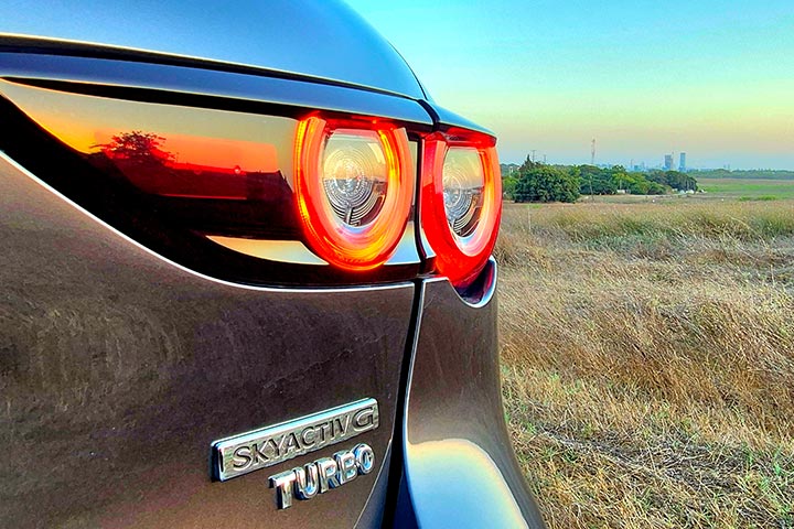 קארדייט - מאזדה 3 טורבו במבחן דרכים