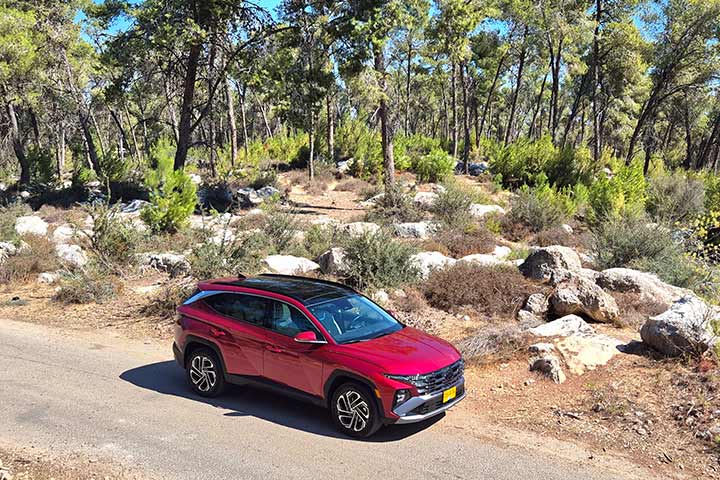 יונדאי טוסון היברידי במבחן דרכים - קארדייט