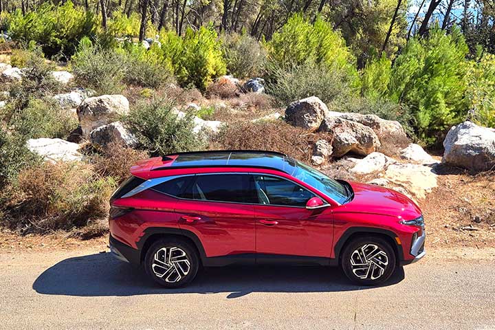 יונדאי טוסון היברידי במבחן דרכים - קארדייט