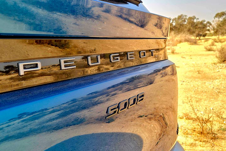 קאר דייט - PEUGEOT 5008 פיג'ו