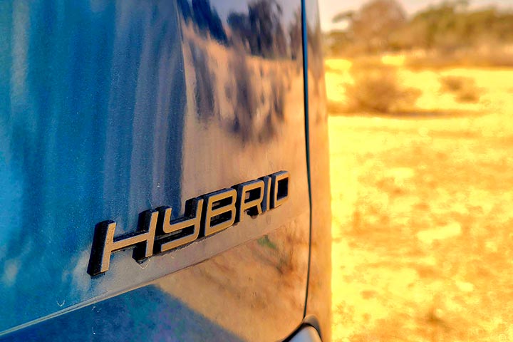 car date - PEUGEOT 5008 פיג'ו