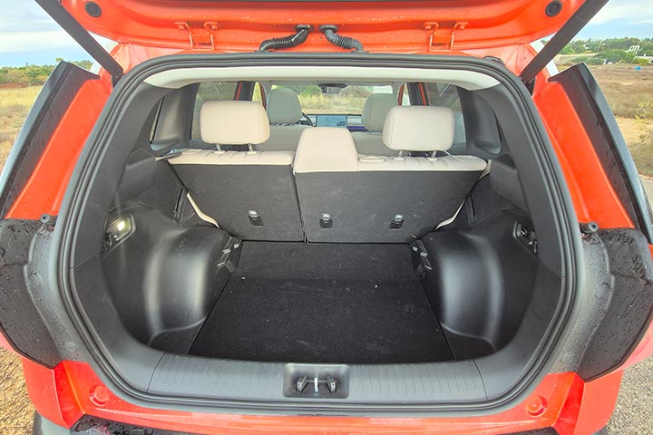 cardate - תא מטען - GAC AION V איון