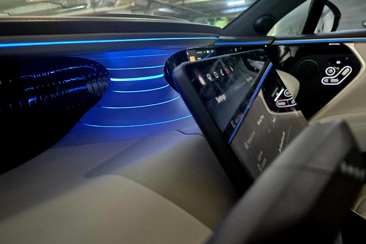 cardate - פנים הרכב - AVATR 11 אוואטר