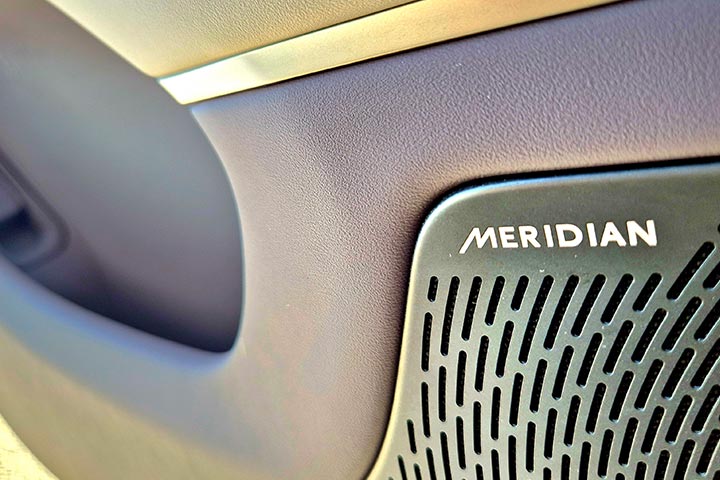 cardate - פנים הרכב - AVATR 11 אוואטר