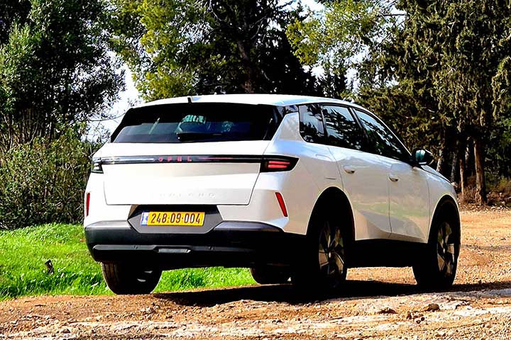 אופל גרנדלנד - קאר דייט OPEL Grandland במבחן דרכים