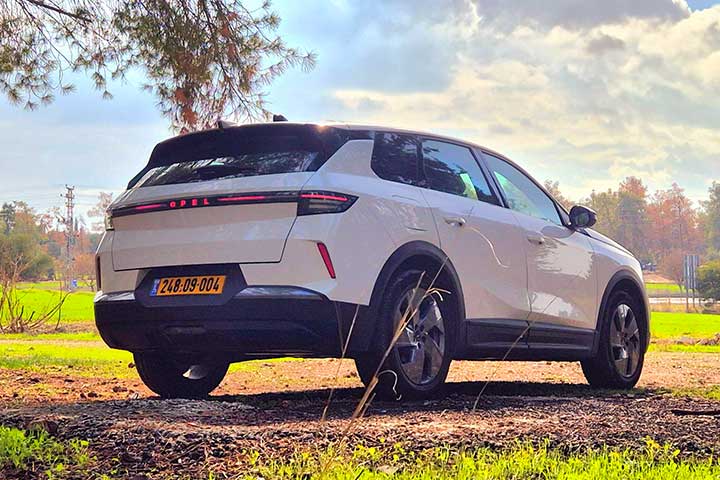 אופל גרנדלנד - קארדייט OPEL Grandland במבחן דרכים