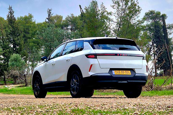 אופל גרנדלנד - קאר דייט OPEL Grandland במבחן דרכים