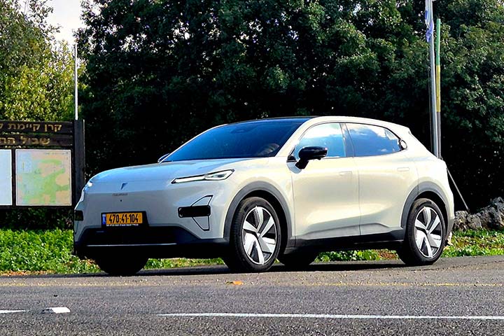 במבחן דרכים - קארדייט Changan Deepal S05 צ'אנגאן דיפאל