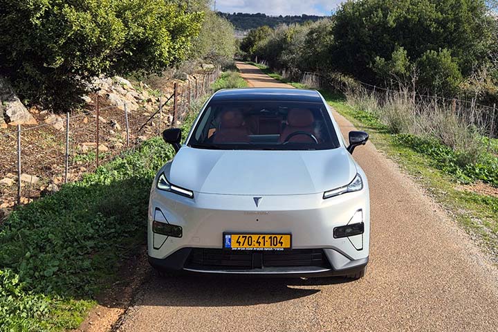 במבחן דרכים - קאר דייט Changan Deepal S05 צ'אנגאן דיפאל