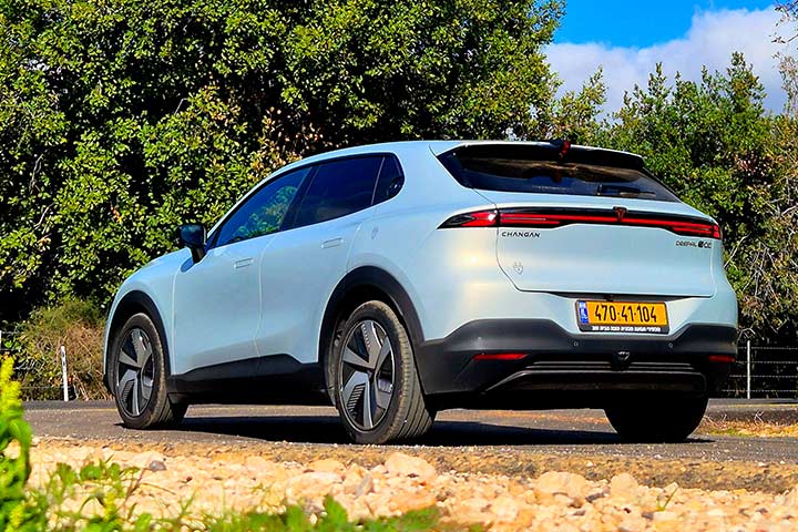 במבחן דרכים - קארדייט Changan Deepal S05 צ'אנגאן דיפאל