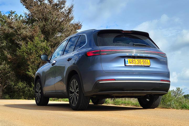 במבחן דרכים - קאר דייט GEELY STARRAY ג'ילי