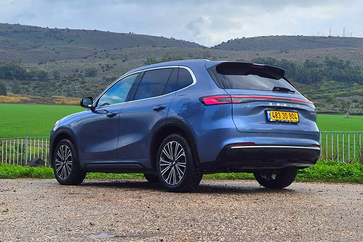 במבחן דרכים - קארדייט GEELY STARRAY ג'ילי