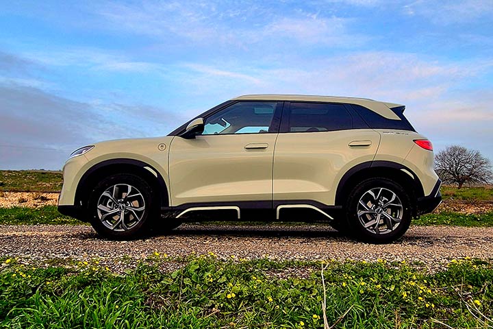 cardate - מבט צד - BYD ATTO 2 EV בי ויי די