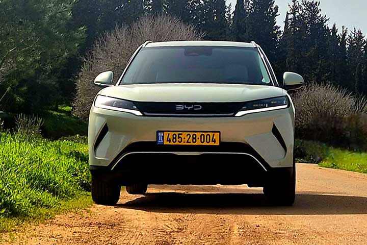 במבחן דרכים - קאר דייט BYD ATTO 2 EV בי ויי די
