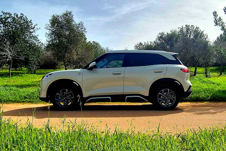 במבחן דרכים - קאר דייט BYD ATTO 2 EV בי ויי די