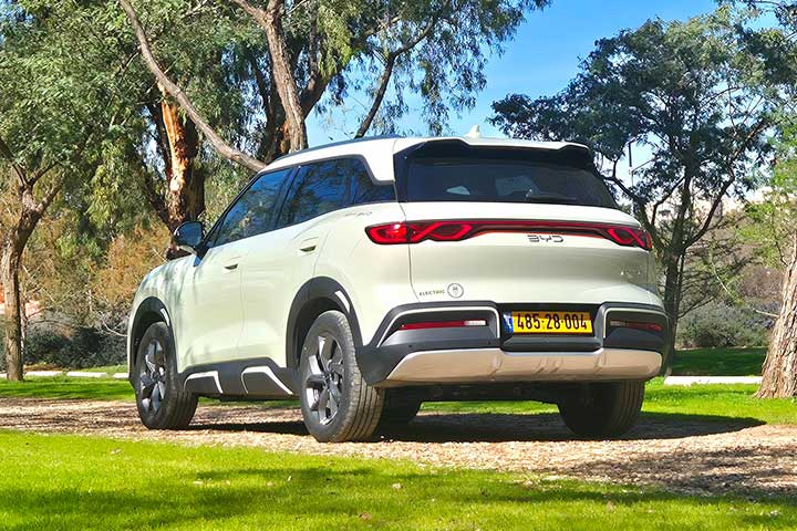 במבחן דרכים - קארדייט BYD ATTO 2 EV בי ויי די