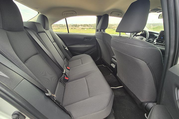 cardate - החדשה - מושב אחורי Toyota Corolla טויוטה קורולה