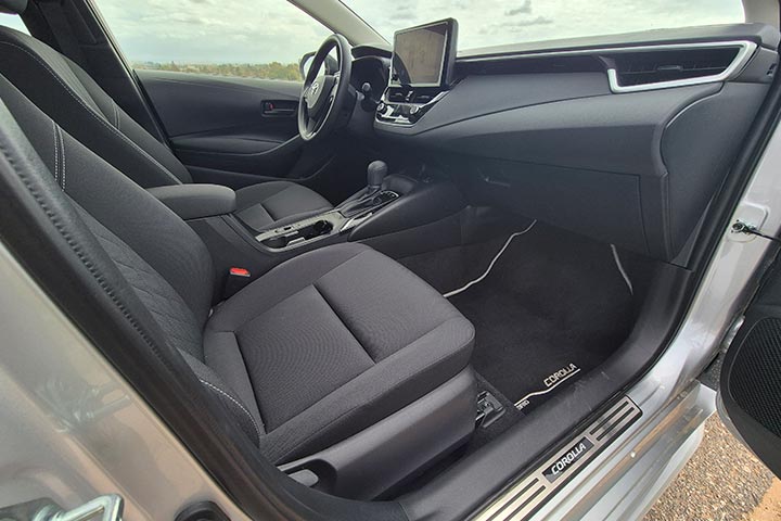 cardate - החדשה - פנים הרכב Toyota Corolla טויוטה קורולה